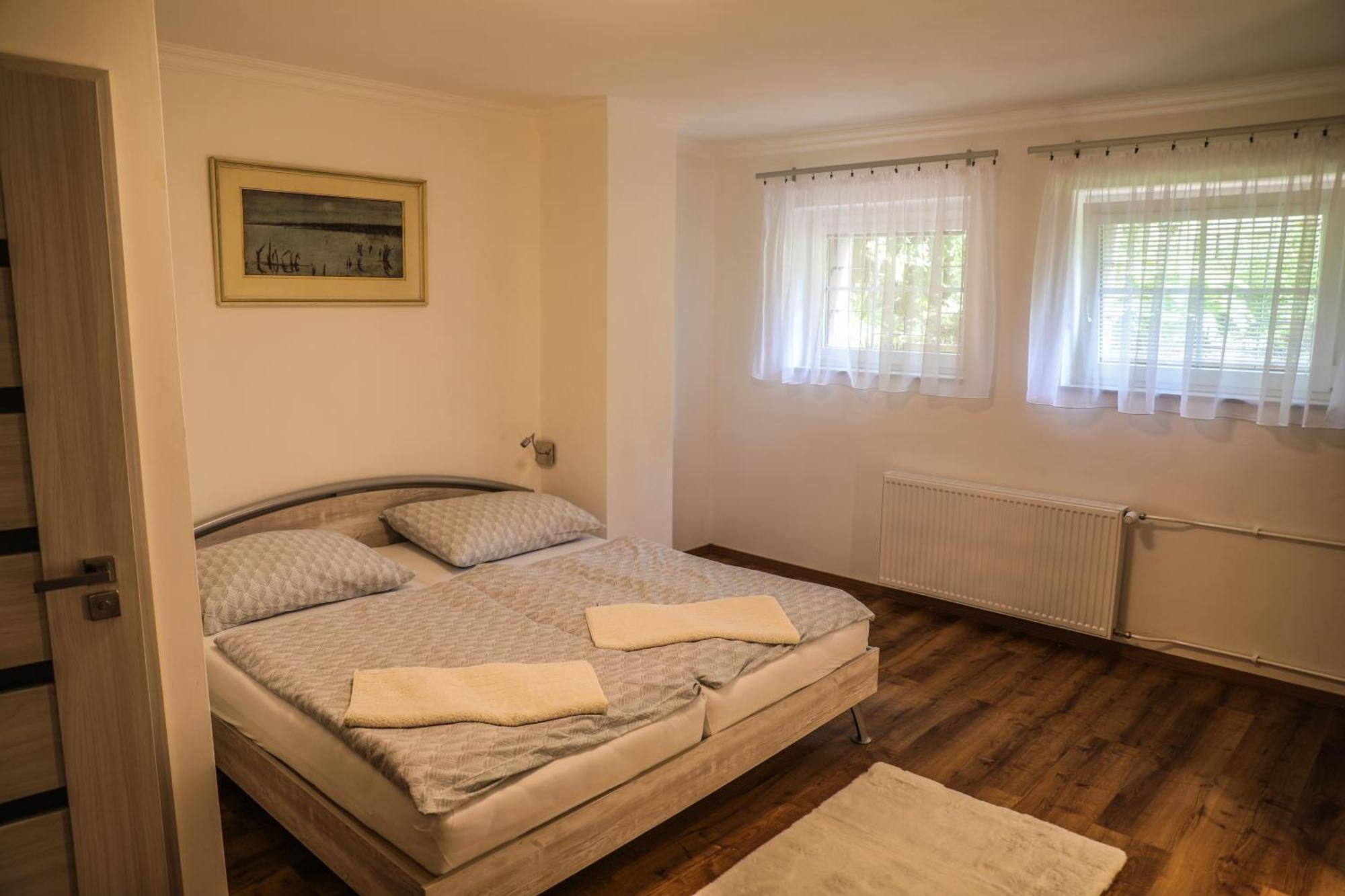 Apartment Irma Karlsbad Buitenkant foto